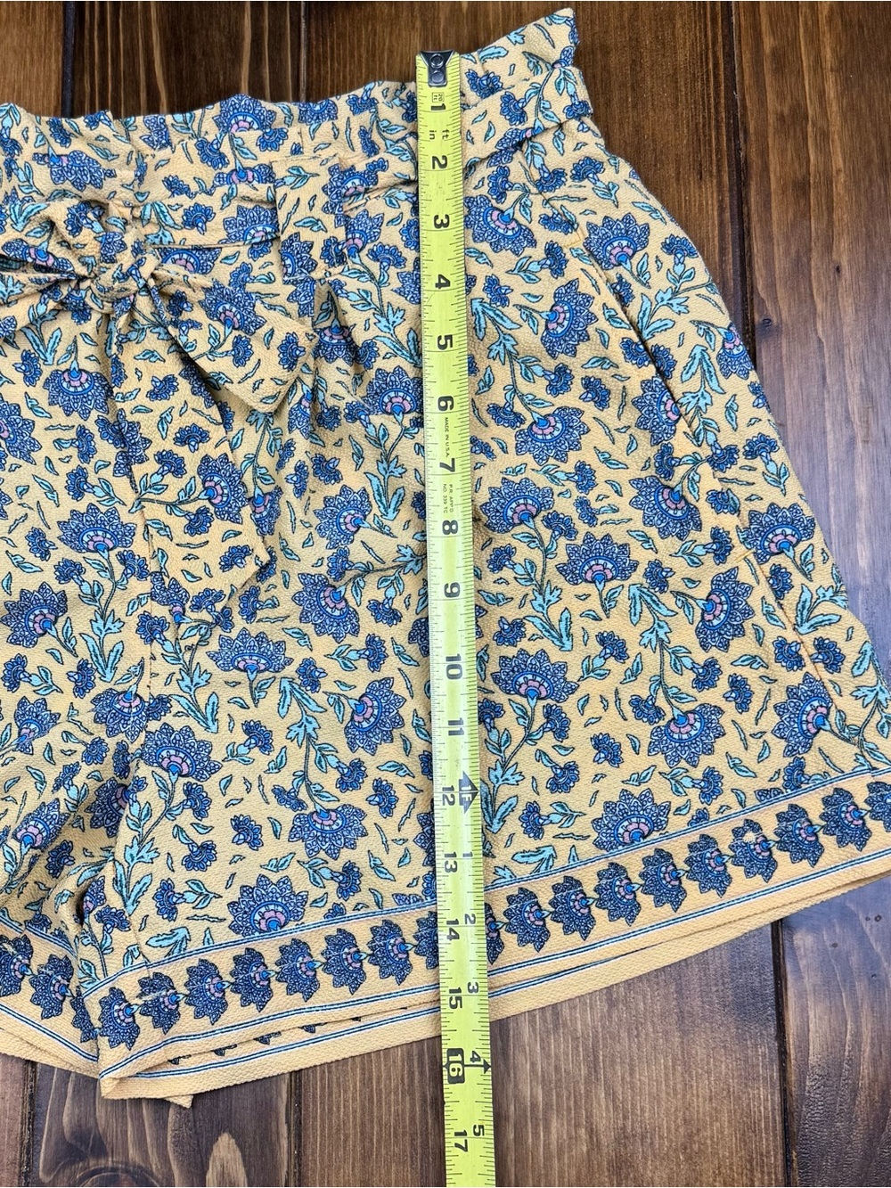 Max Studio Yellow Crepe Floral Tie-Waist High-Rise Shorts - Picture 3 of 8